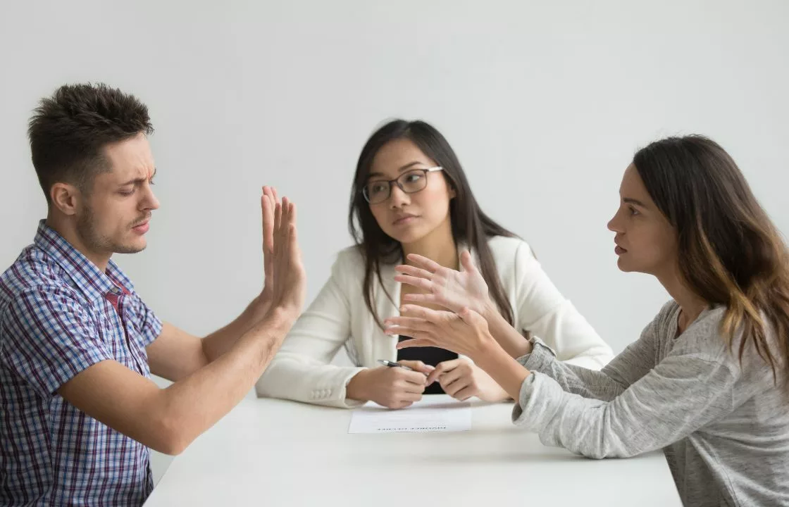 Image of couple arguing in family mediation Ryde